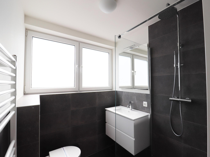 Bathroom 4, Holiday Home Simonshaven by Lake Beach, Bernisse