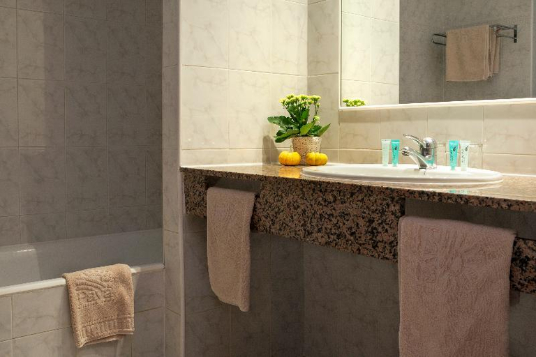 Bathroom, Paya II / 2, Baleares