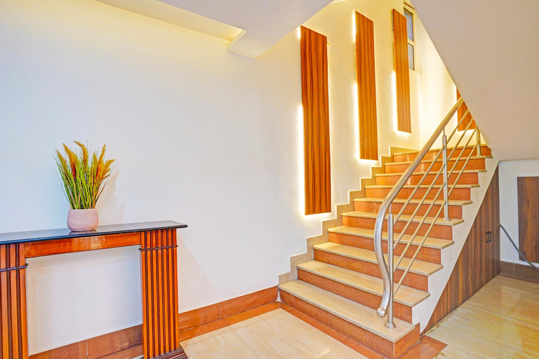 Public Area 2, Via Brigade Suites - MG Road, Church Street, Bangalore
