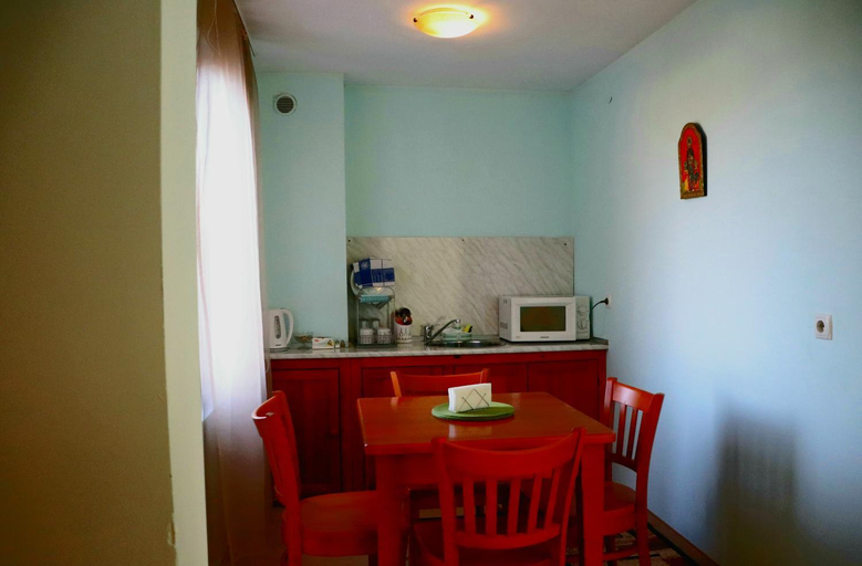 Others 3, Family Hotel LILI, Bansko