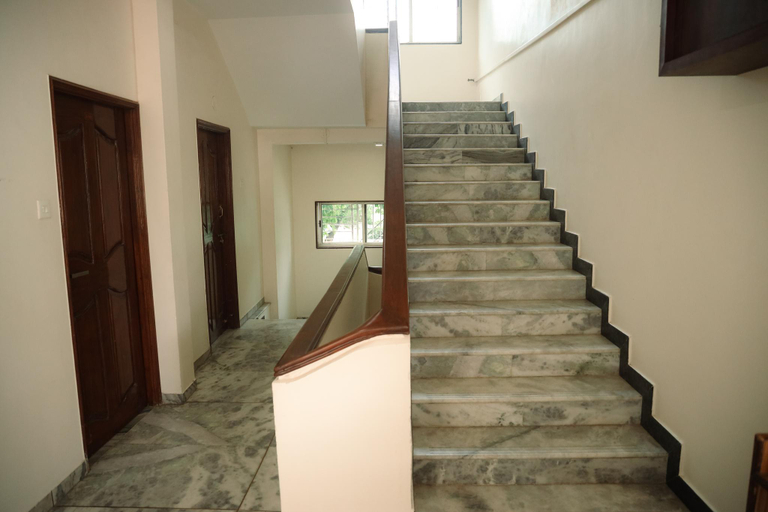 Public Area 3, Hotel Madhuvan International, Bijapur