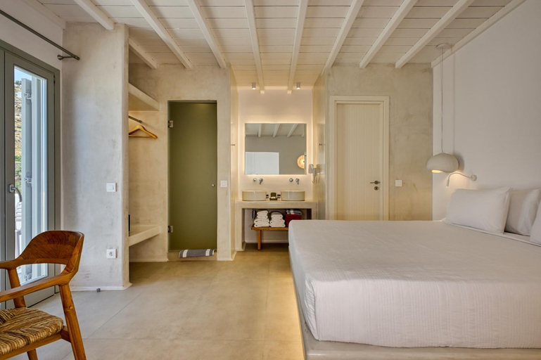 Bedroom 3, Paolas Beach, South Aegean