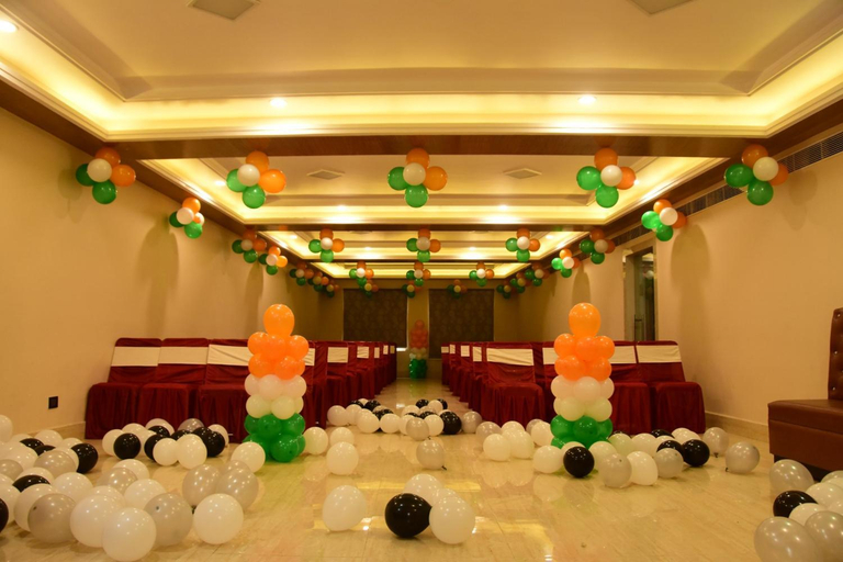 Business Facilities, Hotel Grand palace, Shravasti