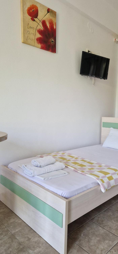 Bedroom 2, Lemi Apartments, Epirus