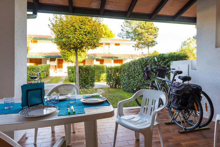 4, Cozy townhouse with pool and garden, Venezia
