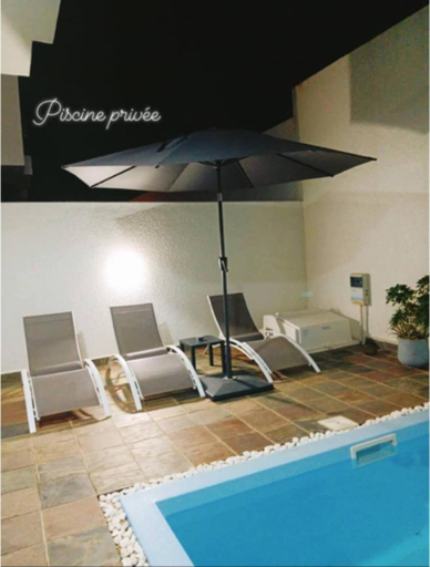 Sport & Beauty, 3bed villa with private pool and rooftop with a sea view in flic-en-flac, Mauritius, Black River