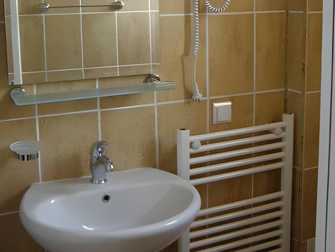 Bathroom, Pension Harmonia, Miercurea Ciuc