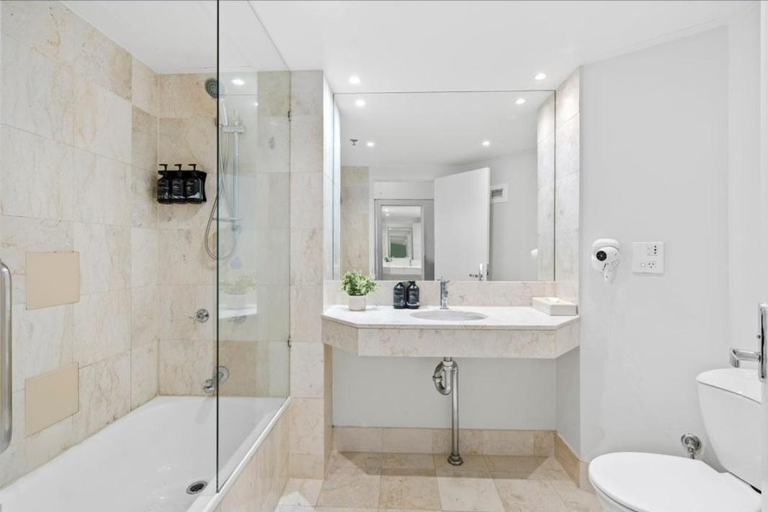 Bathroom 3, Serain Residences on View, Gold Coast