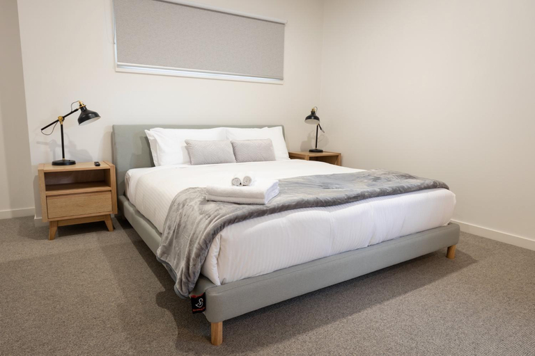 Bedroom 1, All Seasons Marysville, Murrindindi - East