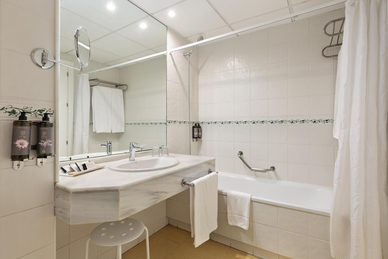 Bathroom 4, Best Roquetas, Almería