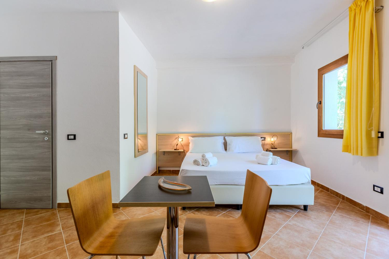 Others 5, Countryside, nature e private swimming pool, Carbonia-Iglesias