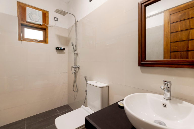 Bathroom 3, Coastal Villa Mirissa, Weligama