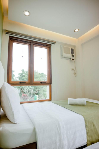 Bedroom 2, Estancia De Lorenzo Tarlac, Capas