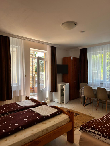 Others 3, Birta Apartman, Hajdúszoboszló