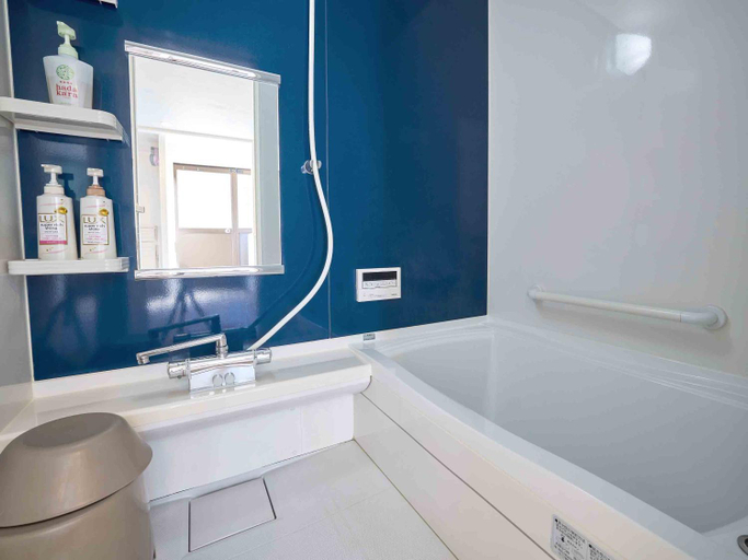 Bathroom 2, 河口湖でアウトドアを楽しむコテージCottage Harvest tree, Fujikawaguchiko