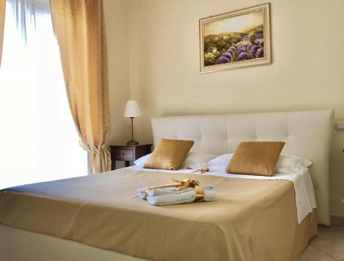 Bedroom 2, B&B MareAgro, Messina