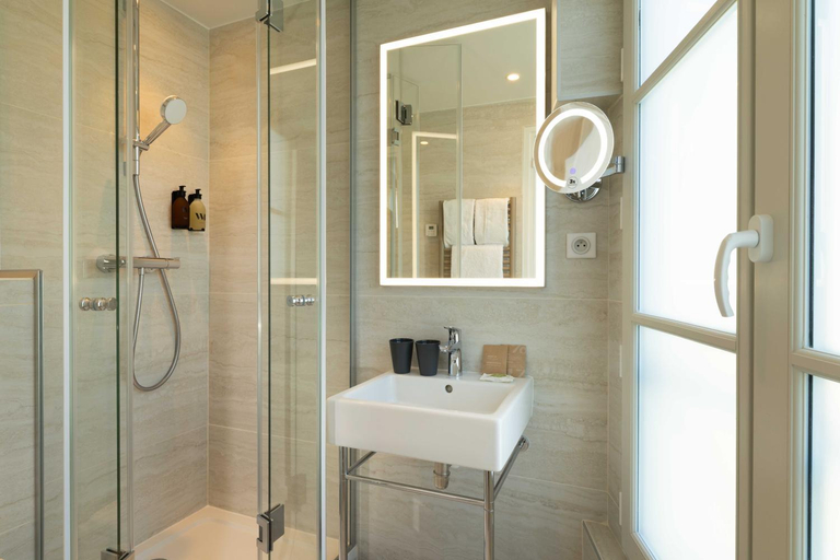 Bathroom 3, Hotel Observatoire Luxembourg, Paris