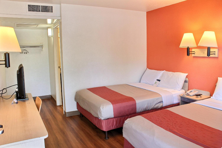 Bedroom 3, Motel 6 Prescott, AZ, Yavapai