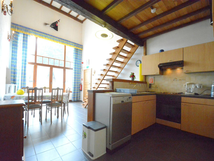 Others 5, Vintage home with pets, Luxembourg
