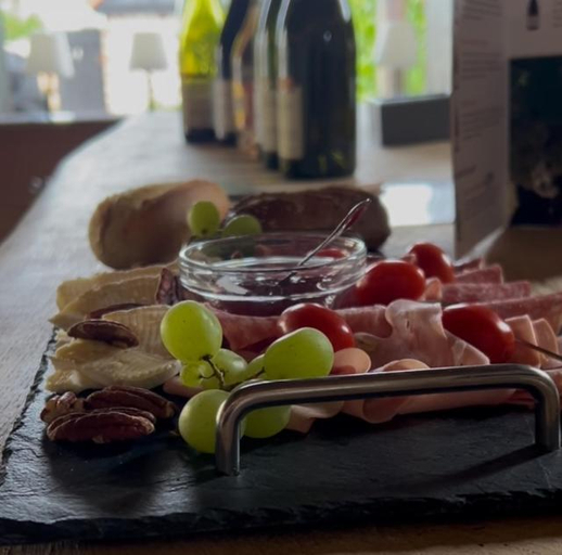 Food & Drinks 3, B&B Chambres d'Hotes Chez Juredieu, Allier
