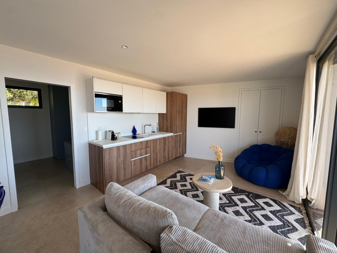 Others 3, Villa T2 standing 50m2, vue mer, Corse-du-Sud