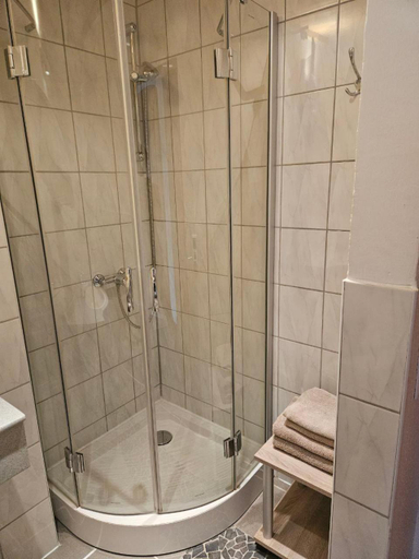 Bathroom 2, Farmhaus, Ravensburg