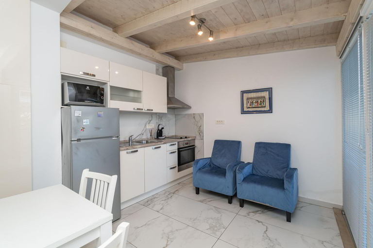 Others 3, Apartment Riki - Studio Apartment with Balcony and City View A2, Dubrovnik