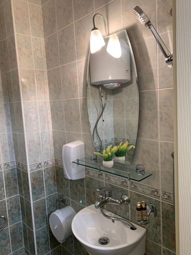 Bathroom 3, Sunray Guest House, Private Rooms & Apartment with Lovely Sea View, Varna