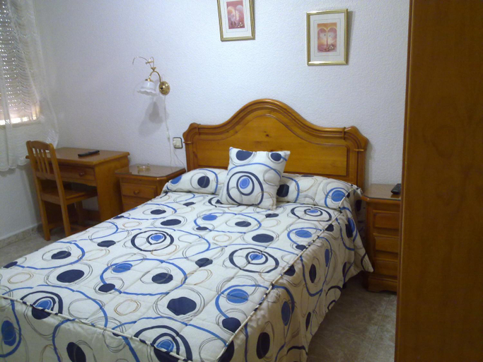 Others 5, Hostal Asensio Nijar, Almería