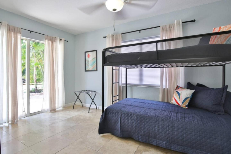 Bedroom 3, Coastal Villa w Amazing Courtyard - Splash Pad!, Manatee