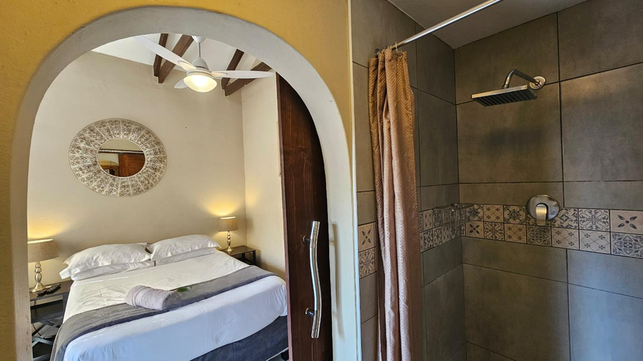 Bedroom 3, Lidwala Lodge, Lobamba