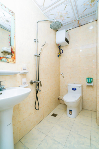 Bathroom 4, Sea Dragon Hotel Cat Ba & Aparment, Cát Hải