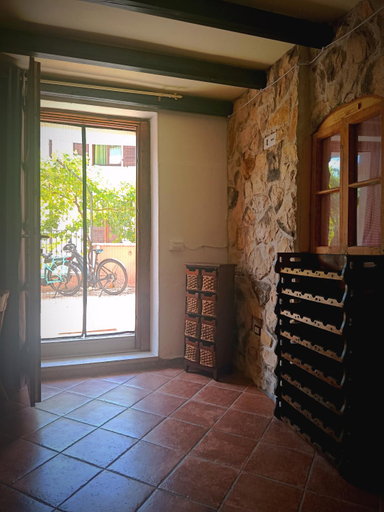 Others 5, b&b Enantio, Verona
