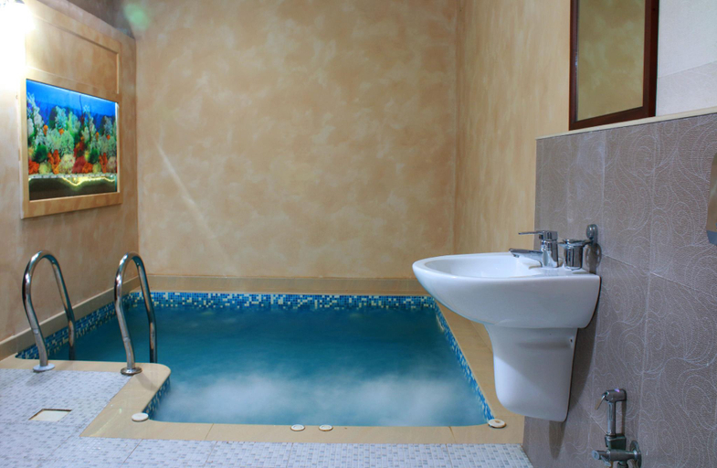 Bathroom 4, Cherai Beach Resorts, Ernakulam