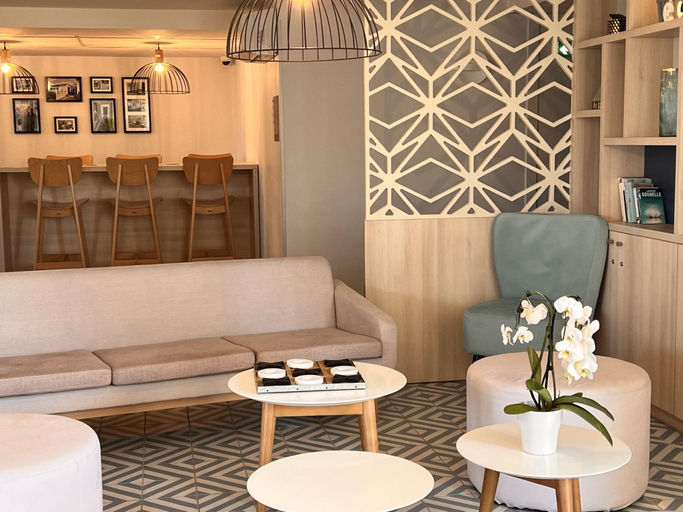 Public Area, The Originals City, Hôtel Le Puech, Aude
