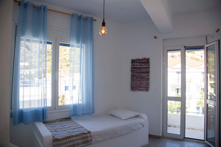 Bedroom 2, stamatia's rooms, North Aegean