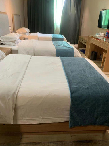 Bedroom, LinQuan Spring Garden Hotel, Fuyang