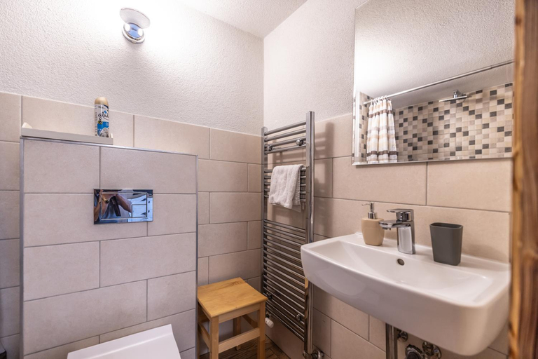 Bathroom 2, Apartmany Family Tree, Liptovský Mikuláš