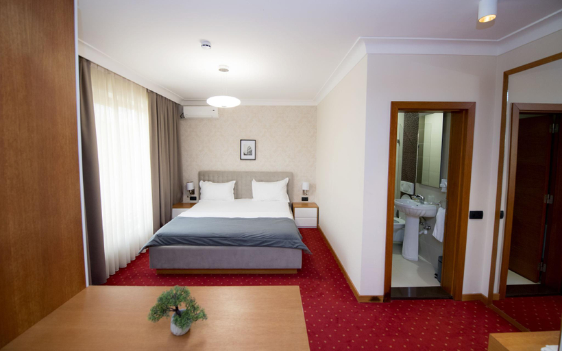 Bedroom 2, Holiday Resort, Kosovo Polje