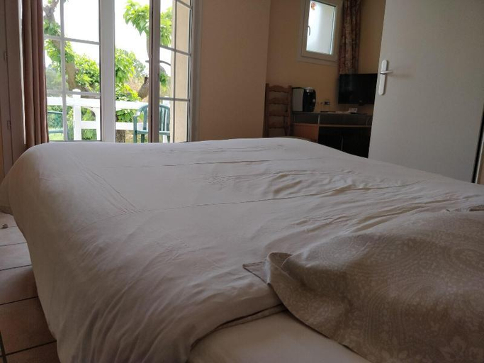 Bedroom 3, Auberge du Grand Chêne, Var