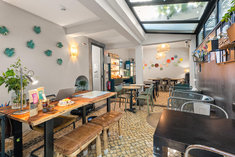 Food & Drinks 5, Casa do Bairro by Shiadu, Lisbon