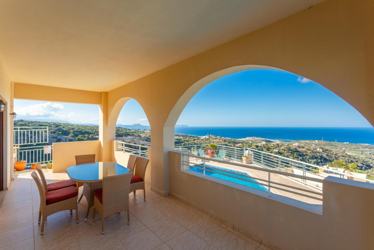 Others 3, Villa Selini, Crete