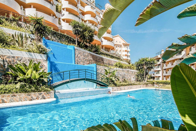 Sport & Beauty, PENTHOUSE DUPLEX PUERTO BANUS POOL PADDLE WIFI BBQ, Málaga