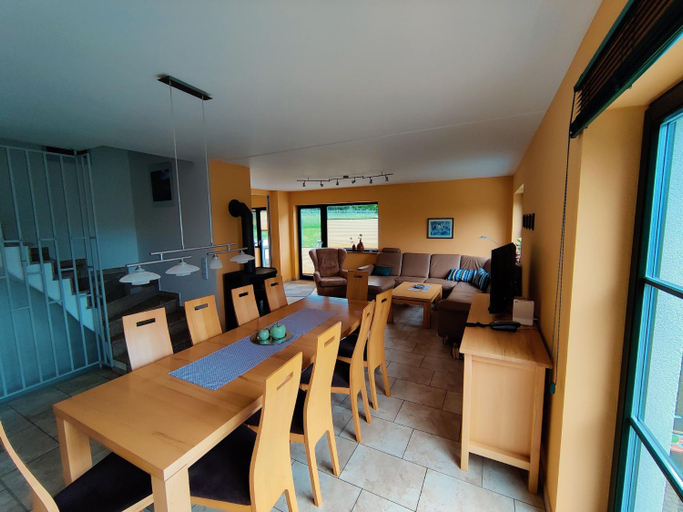 Food & Drinks, Pet-Friendly Getaway, Hildburghausen