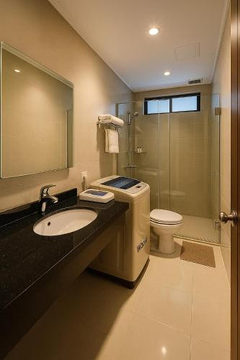 Bathroom 4, Cipto Apartment, Bandung