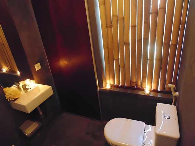 Bathroom 5, Bali Golden Elephant Hostel, Badung