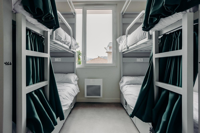4, Hostel Demain c'est loin, Pyrénées-Atlantiques