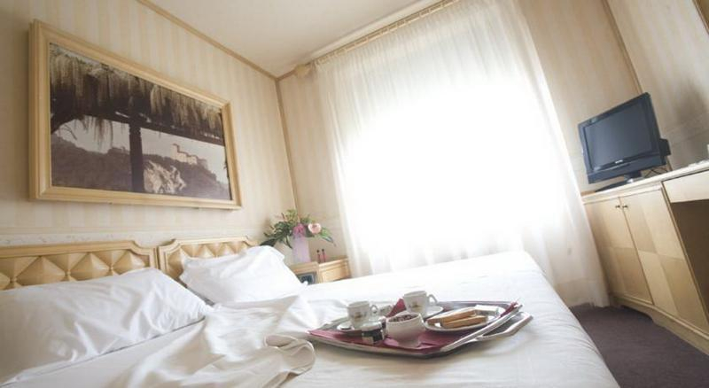 Bedroom 2, Albergo Italia, Novara