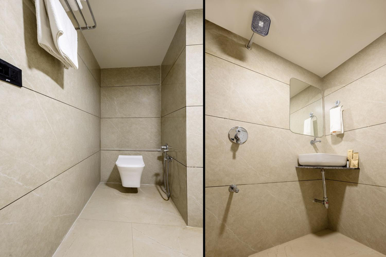 Bathroom 5, Treebo Grand Shivay, Ahmadabad