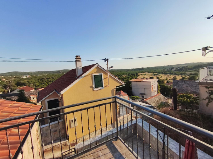 Others 5, Villa Mirta, Primošten